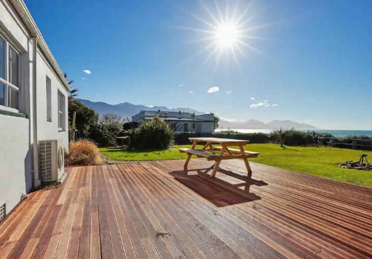 Adelphi Villa Kaikoura Exteriör bild